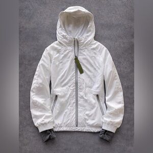Clean White Hooded Windbreaker Jacket Women’s Small Minimal